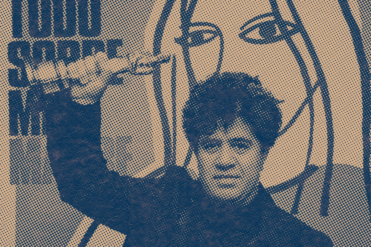 Pedro Almodovar con un premio Oscar